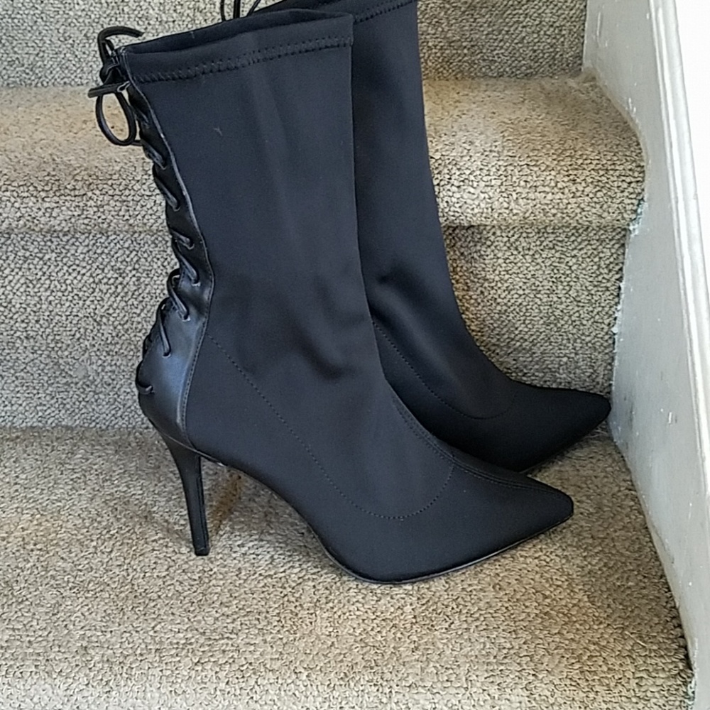 Exchange by Charles David lace up back detail boot